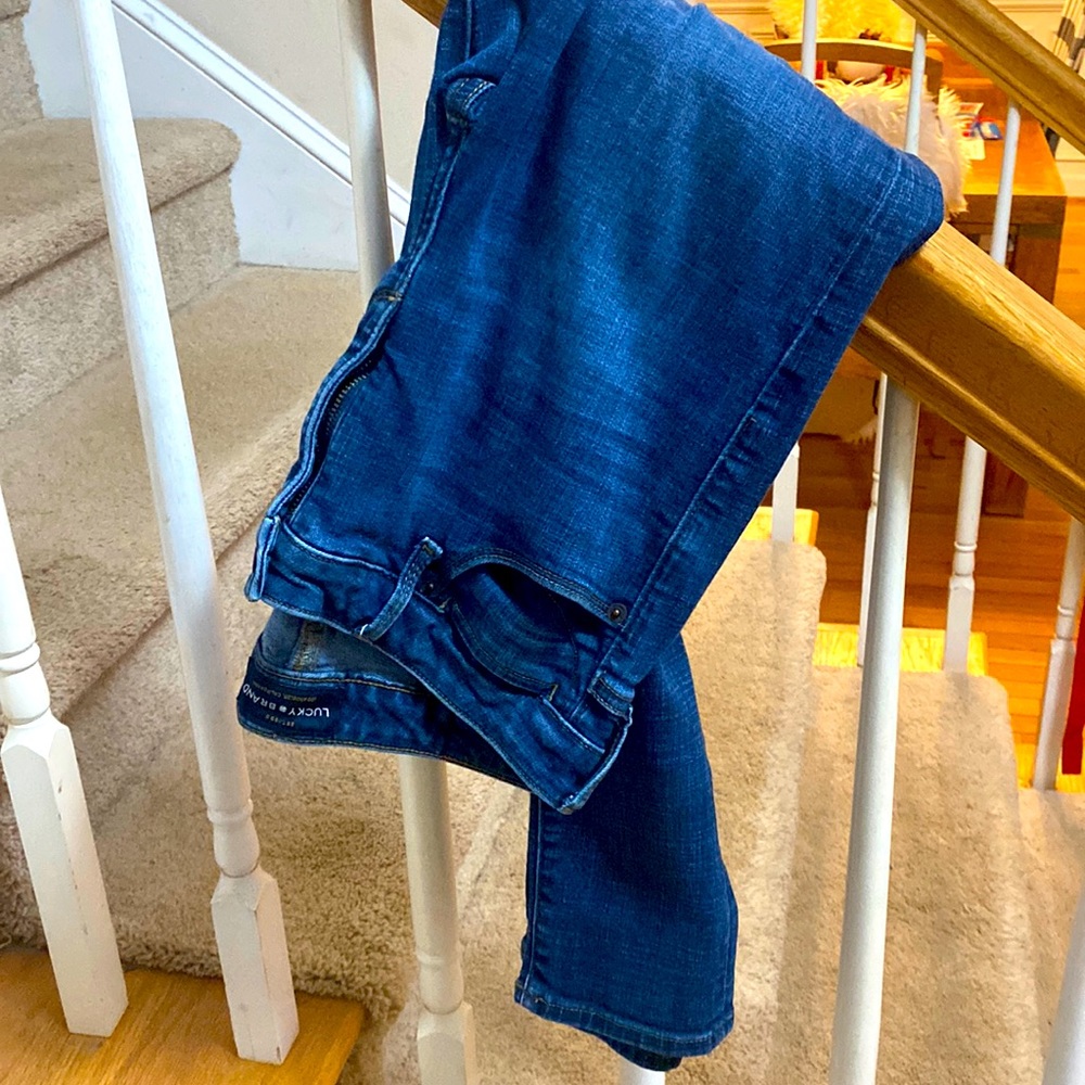 Lucky brand mid rise size 4 Hayden Skinny Jeans!